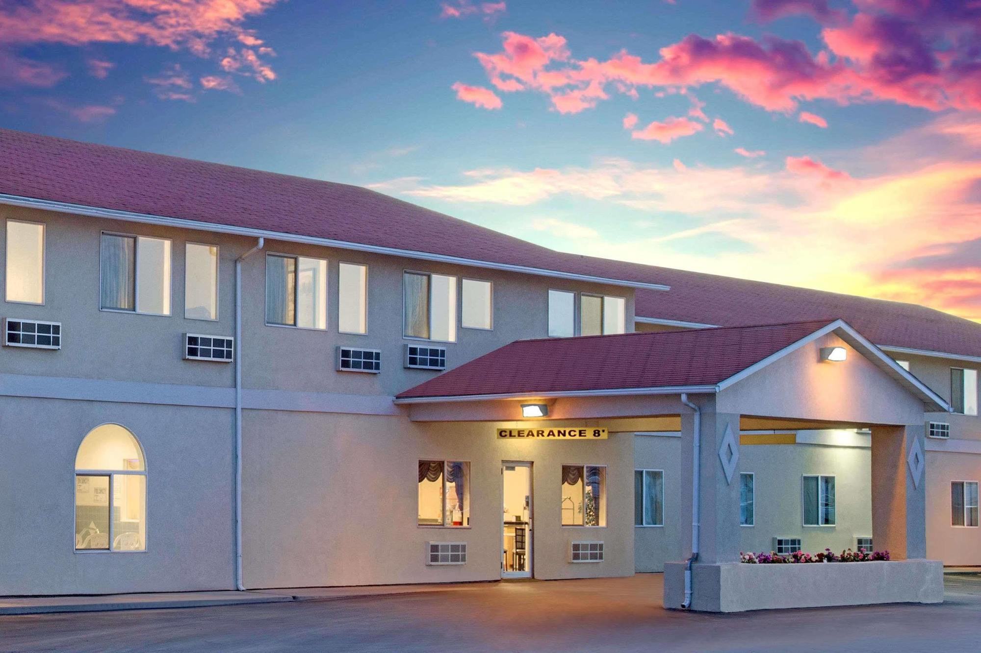 Super 8 By Wyndham Vernal Ut Buitenkant foto