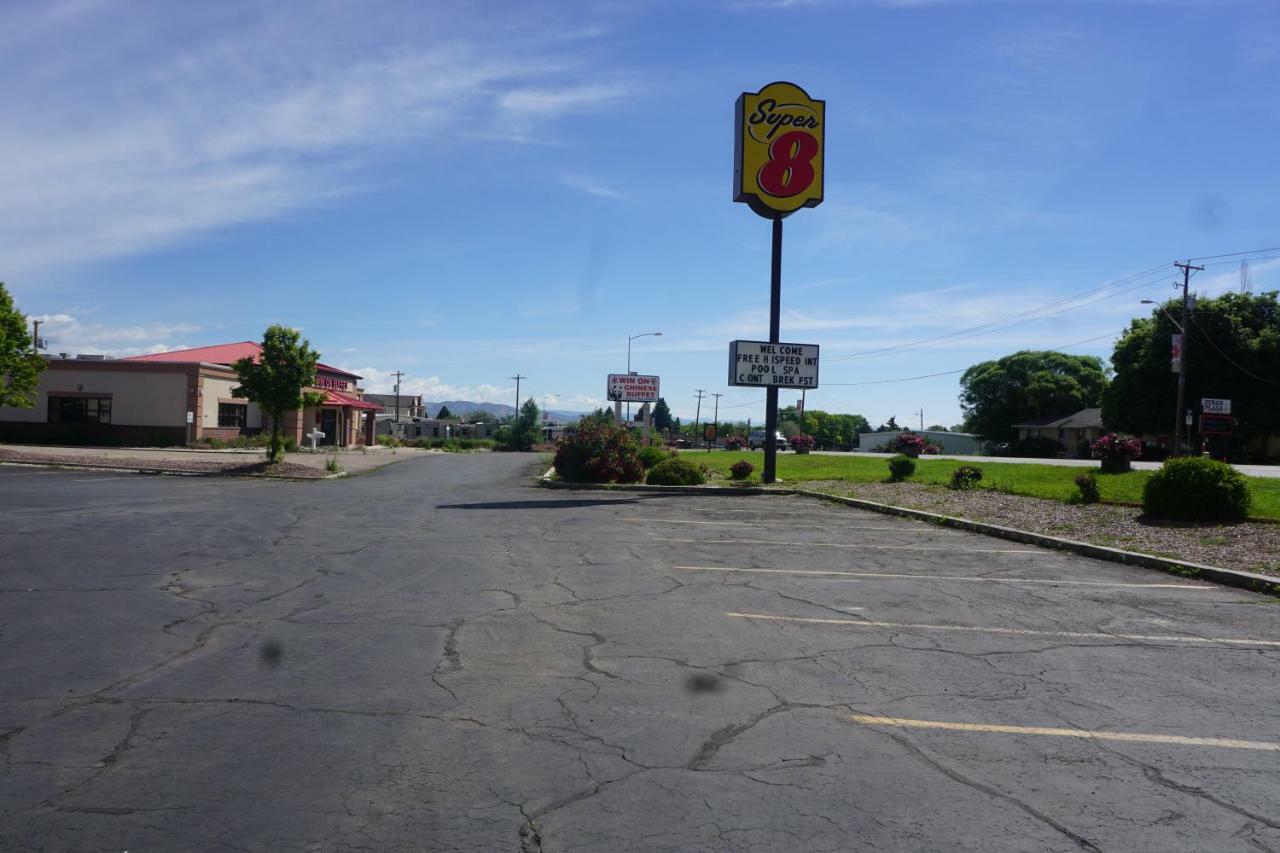Super 8 By Wyndham Vernal Ut Buitenkant foto